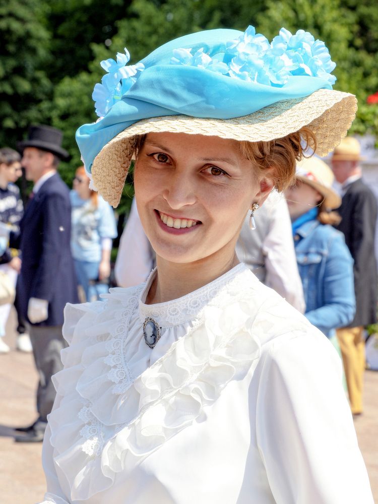 Приглашение на танец...