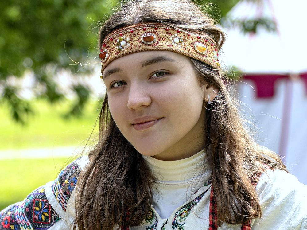 Барышня - крестьянка.