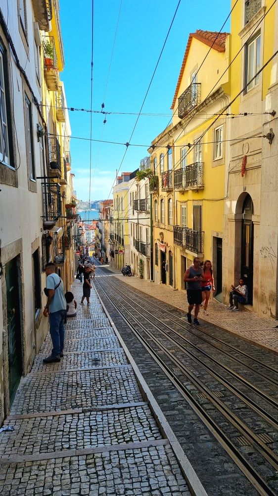 На улицах Лиссабона