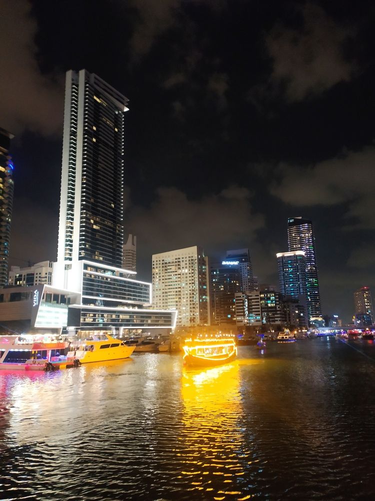 Фотография автора Елена Александрова