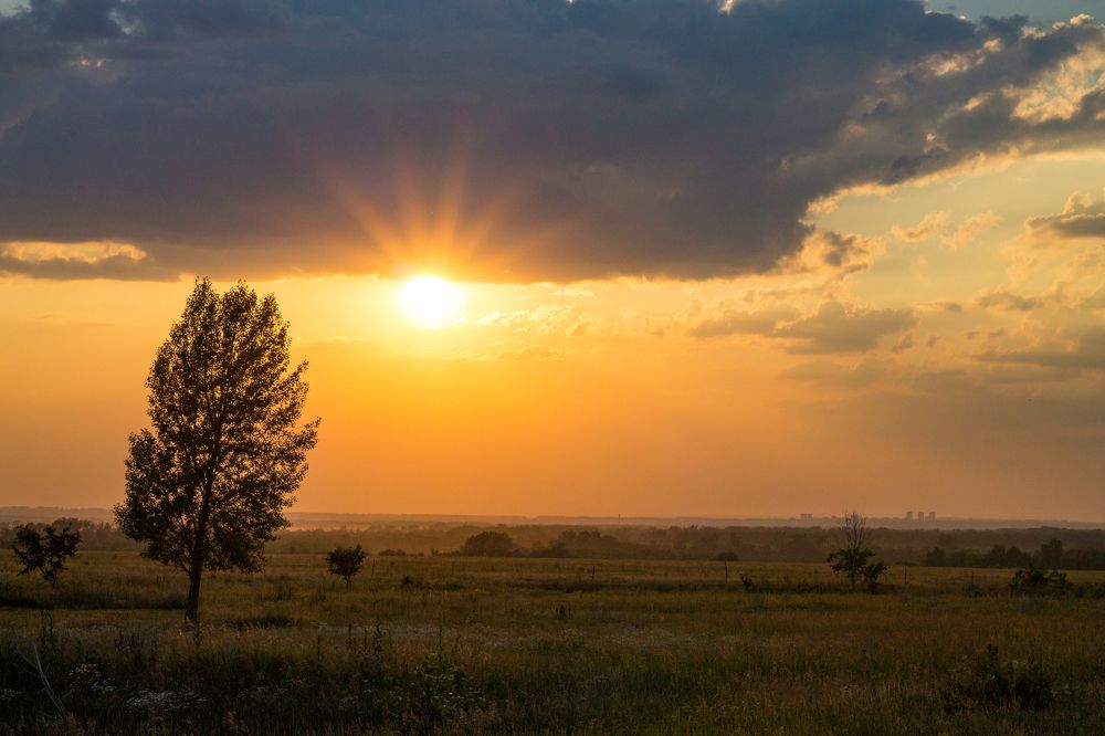 Стерлитамак в закатной дымке