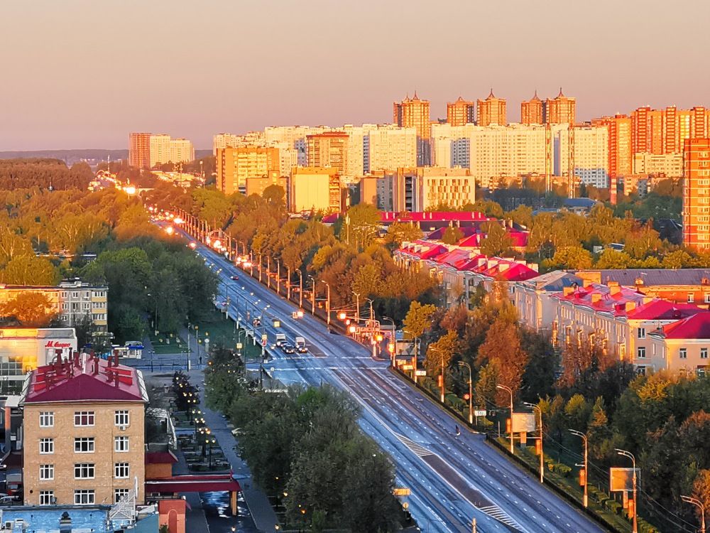 Утро красит нежным светом наш Подольск