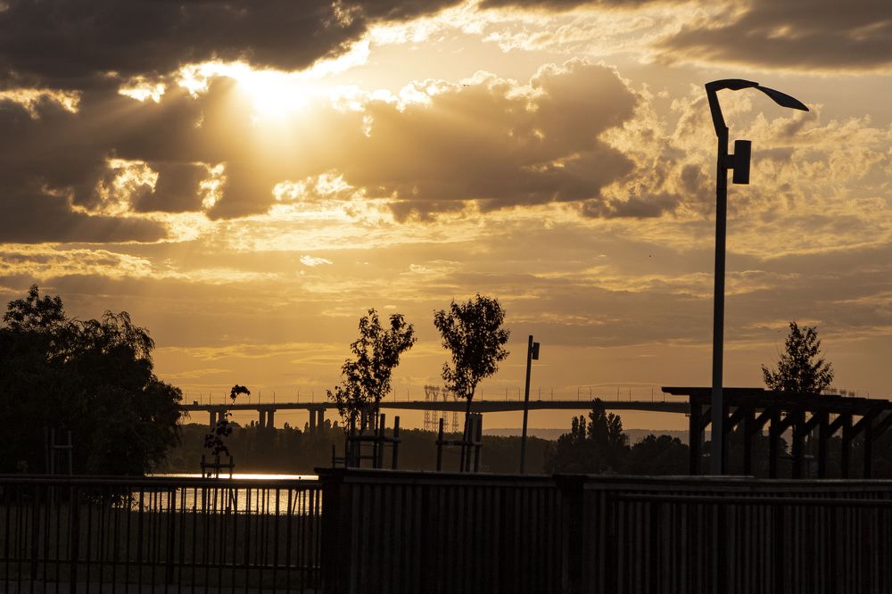 Photograph by Roza Kenarova