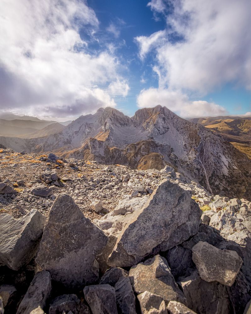 The Crawling Stones | 2023