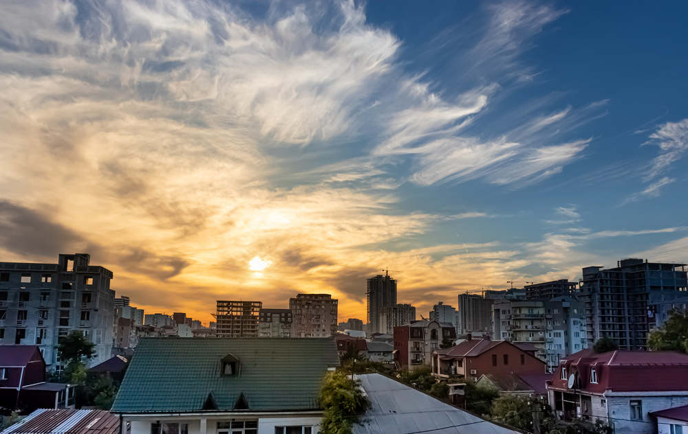 Легкость небесного вечера.