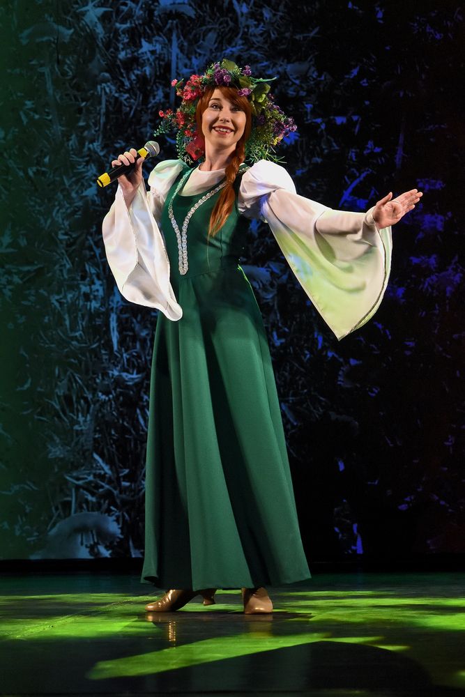 Весна-красна