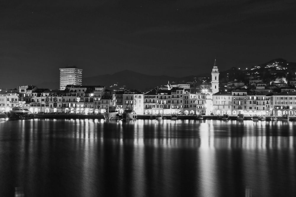 Photograph by Rocco Sellitto