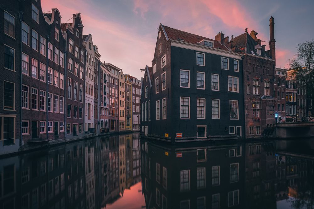 Фотография автора Refat Mamutov