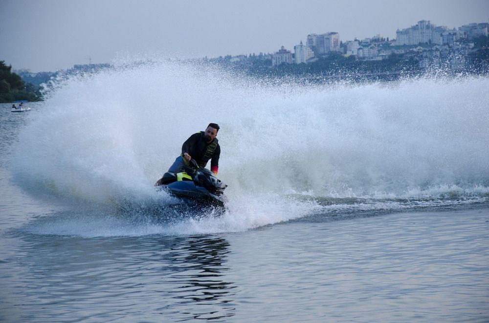 Вода и скорость