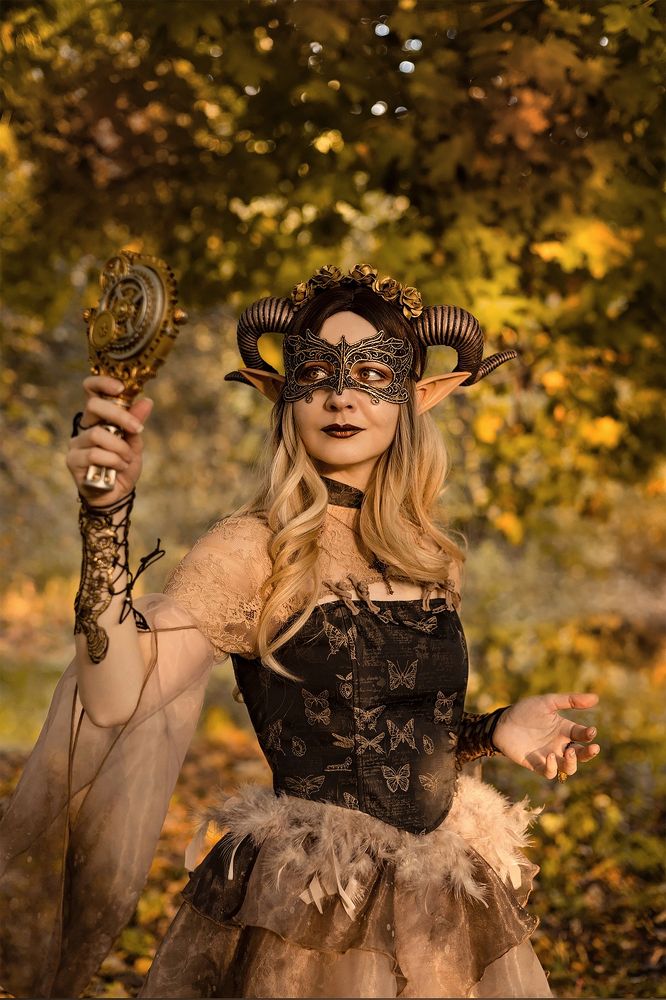 Autumn Dryade - Ira Meylis