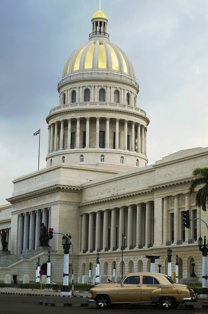 Photograph by Julio Felipe Santo Tomas