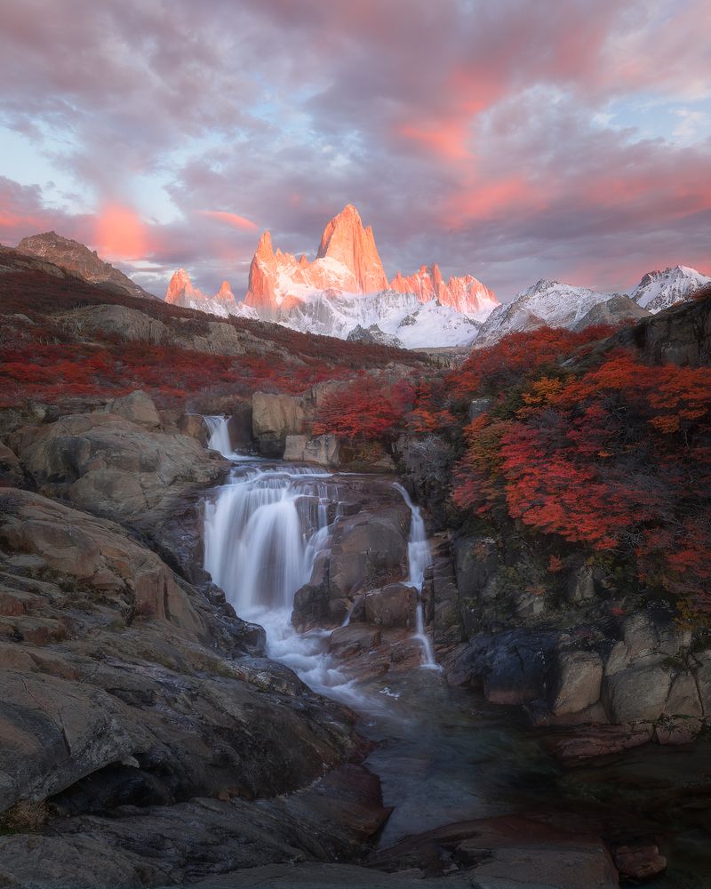 Рассвет на водопаде