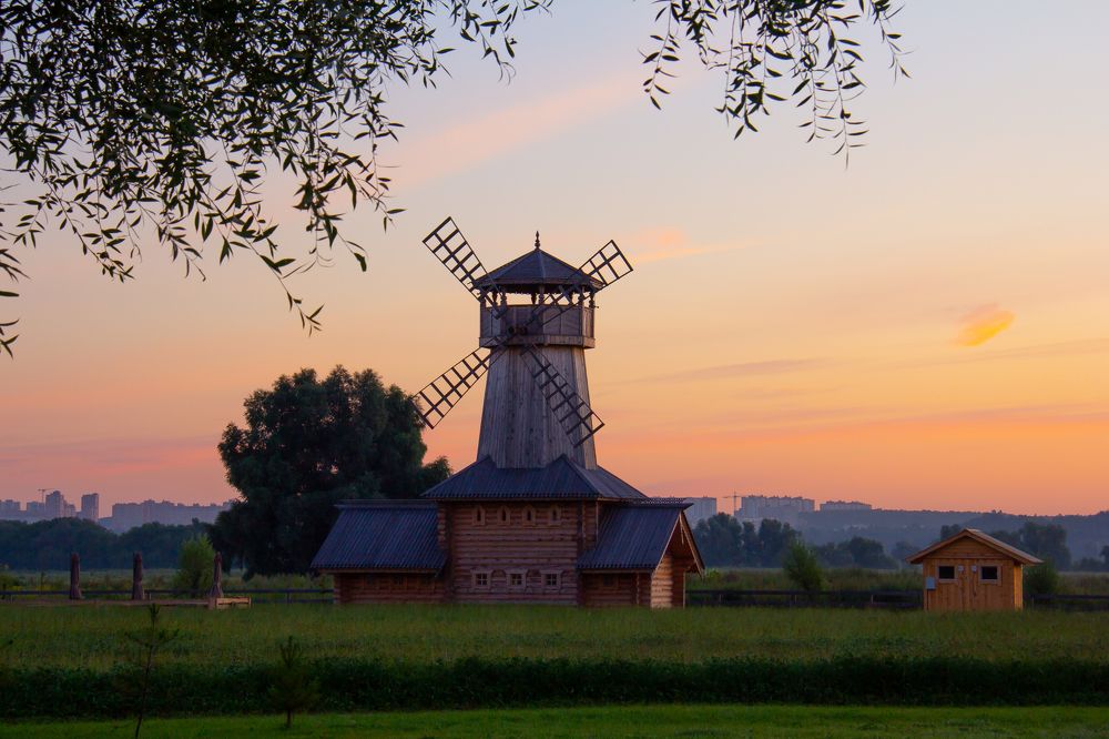 Мельница на окраине Москвы