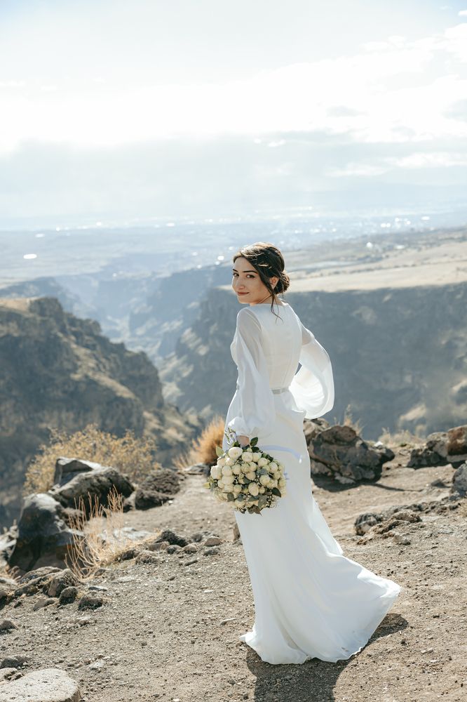 Photograph by ԷԴՈՒԱՐԴ ԴԱՆԻԵԼՅԱՆ