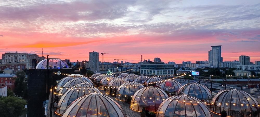 Photograph by Karine Galustova