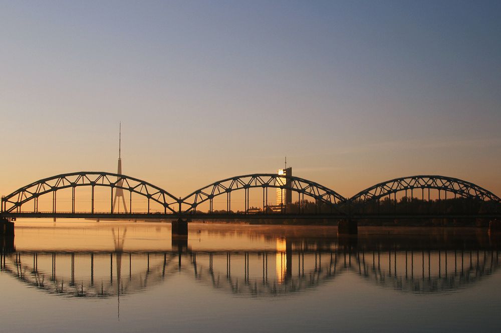 Связующие звенья