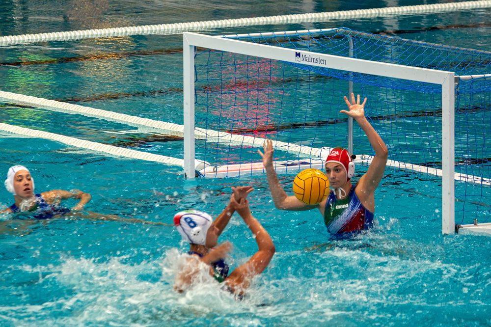 Фотография автора Сергей Середовой