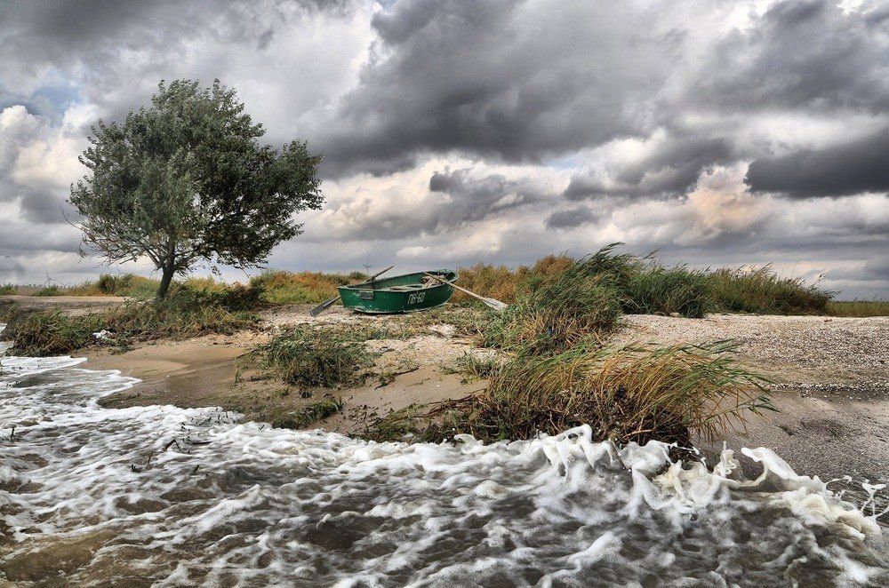 Пусть сильнее грянет буря!