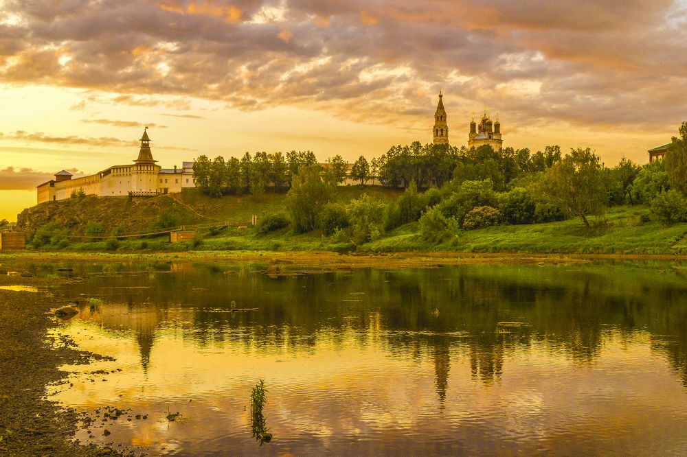 Верхотурье