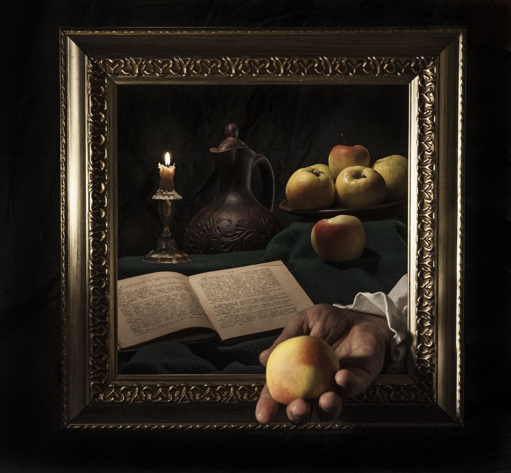 Рука дающего...