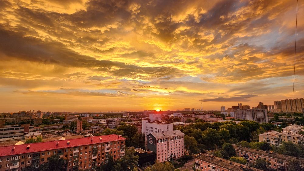 Первые лучи солнца