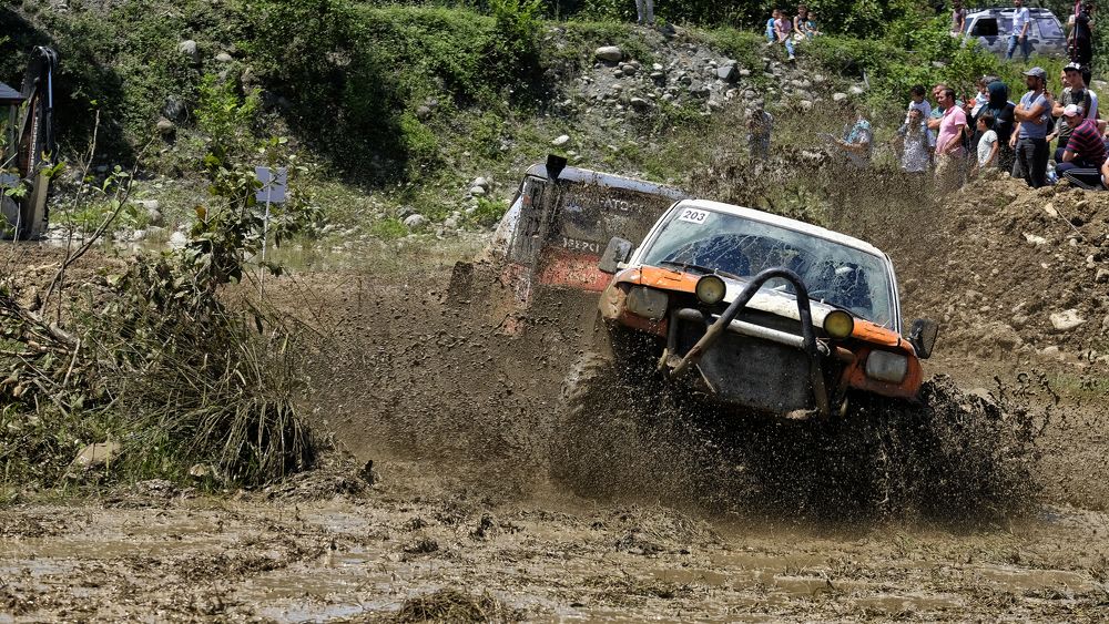 Photograph by Muzaffer Sütlüoğlu