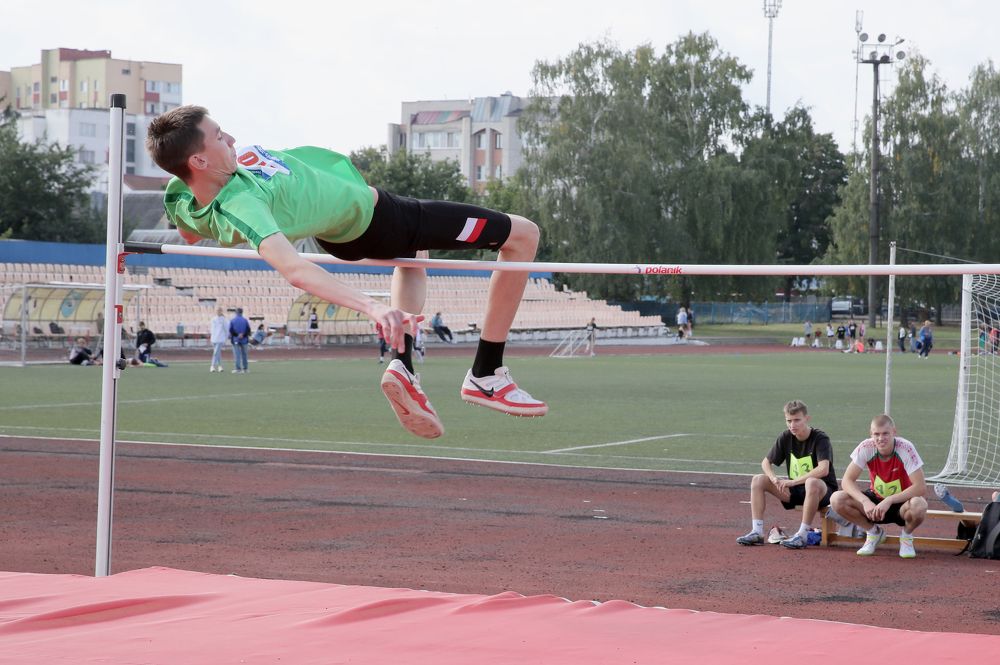 Фотография автора Николай Семенец