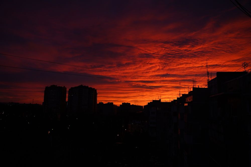 Алый рассвет