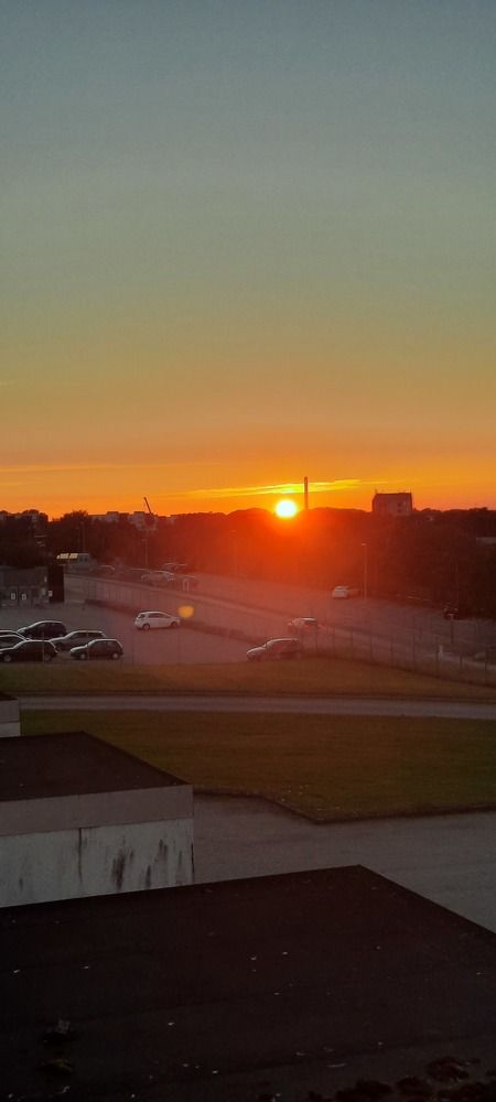 Фотография автора Amin Karimi