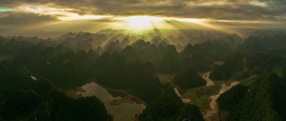 Photograph by Tran Phuong