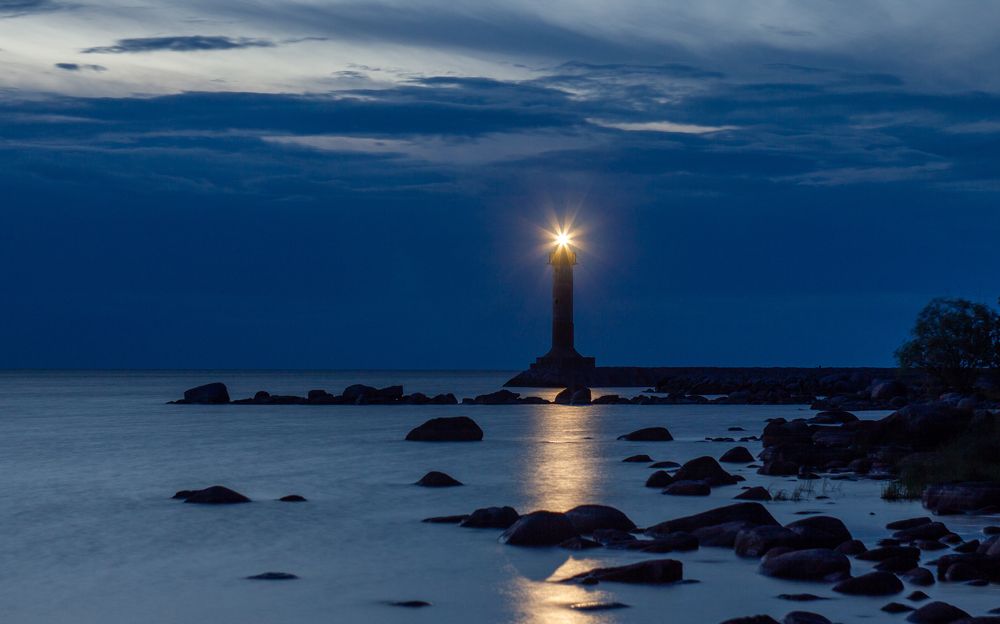 Photograph by Vera Komarova