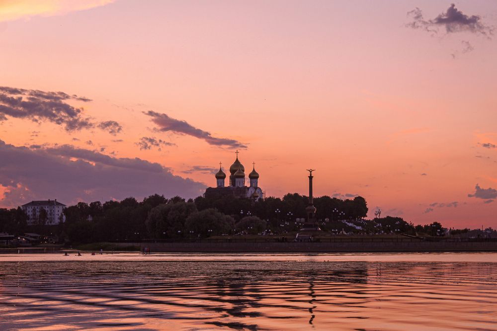 Фотография автора Юрий Серов