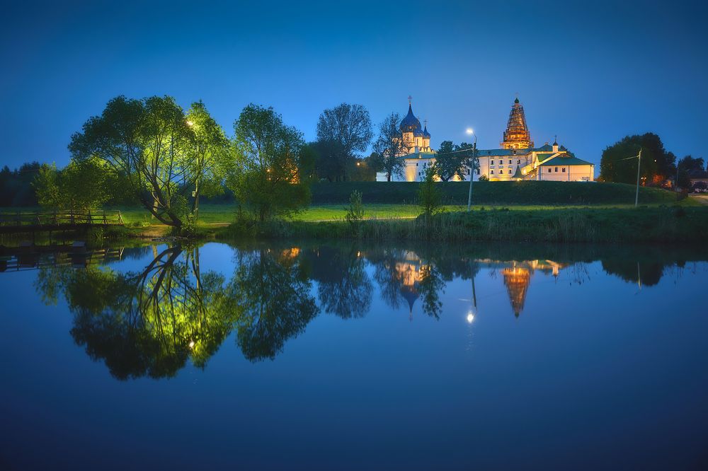 Зеркало Суздаля