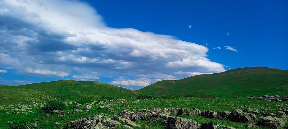 Photograph by Hadi Hadipour