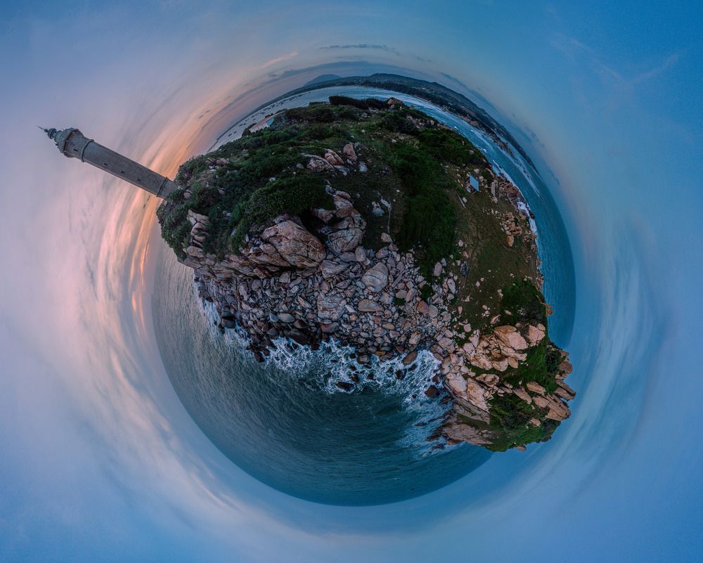 Photograph by Do Chi Bao
