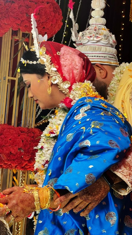 An Indian wedding full of color.