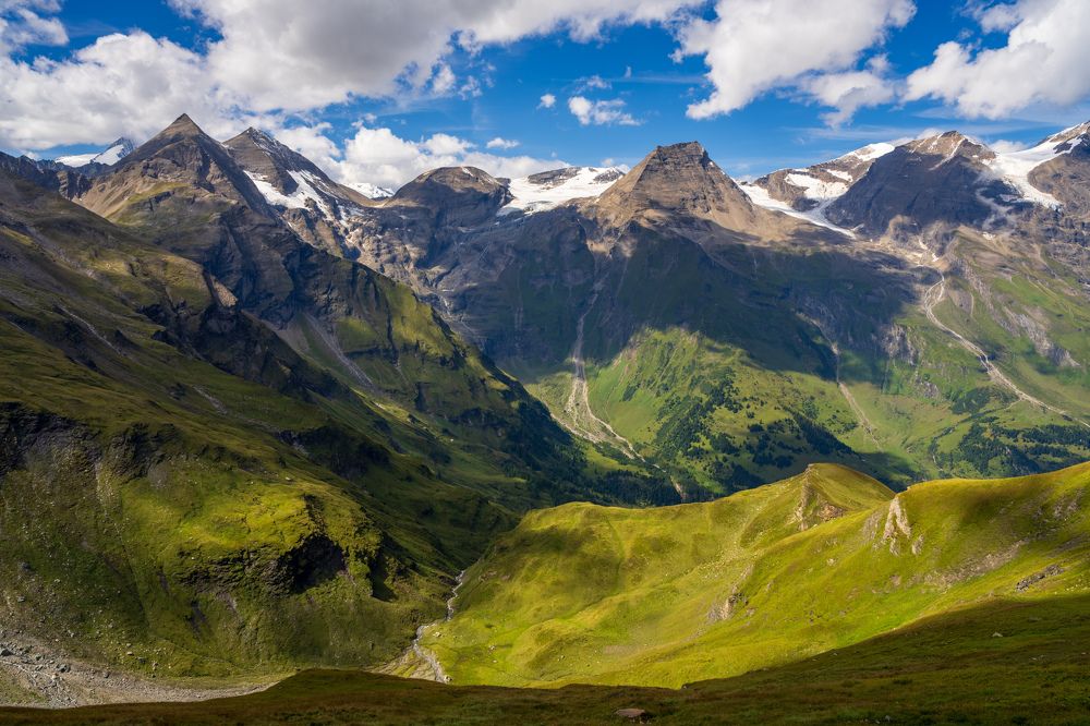 Photograph by Ilya Stolov