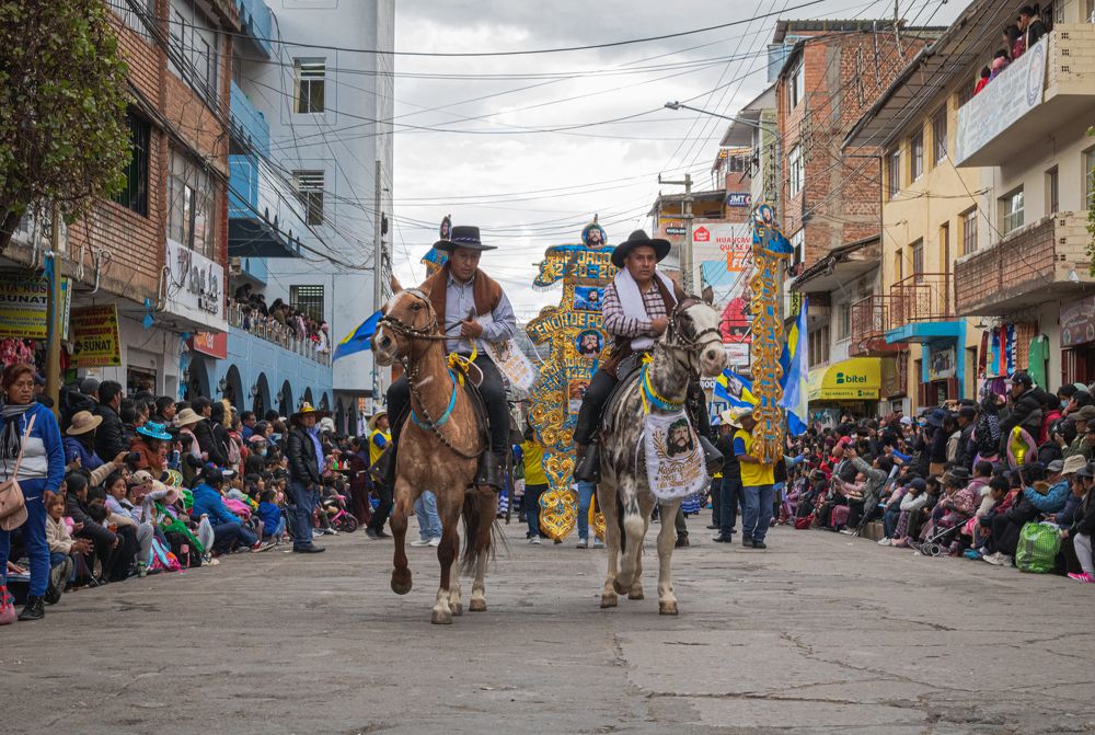 SINCRETISMO HUANCAVELICANO