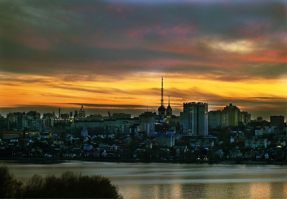 Город на закате