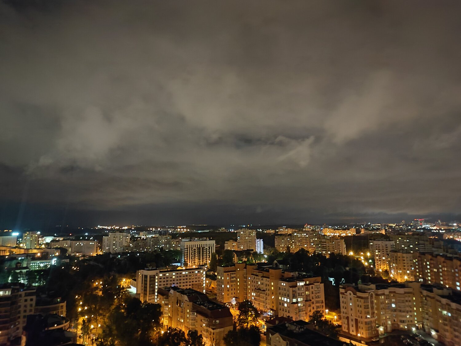 Самолёт в небе...