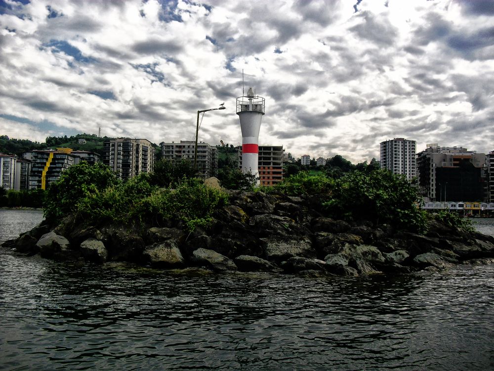 Photograph by Muzaffer Sütlüoğlu