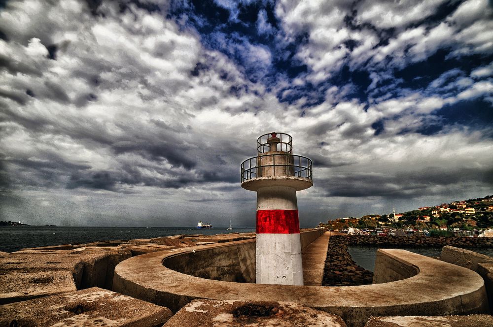 Photograph by Muzaffer Sütlüoğlu