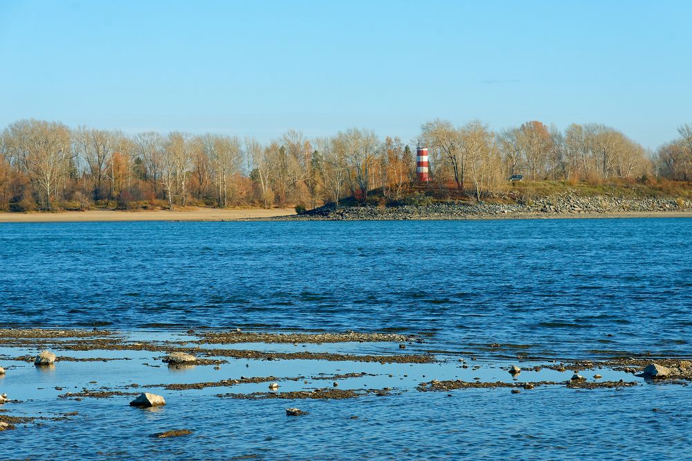 Навигационный маяк на реке Обь