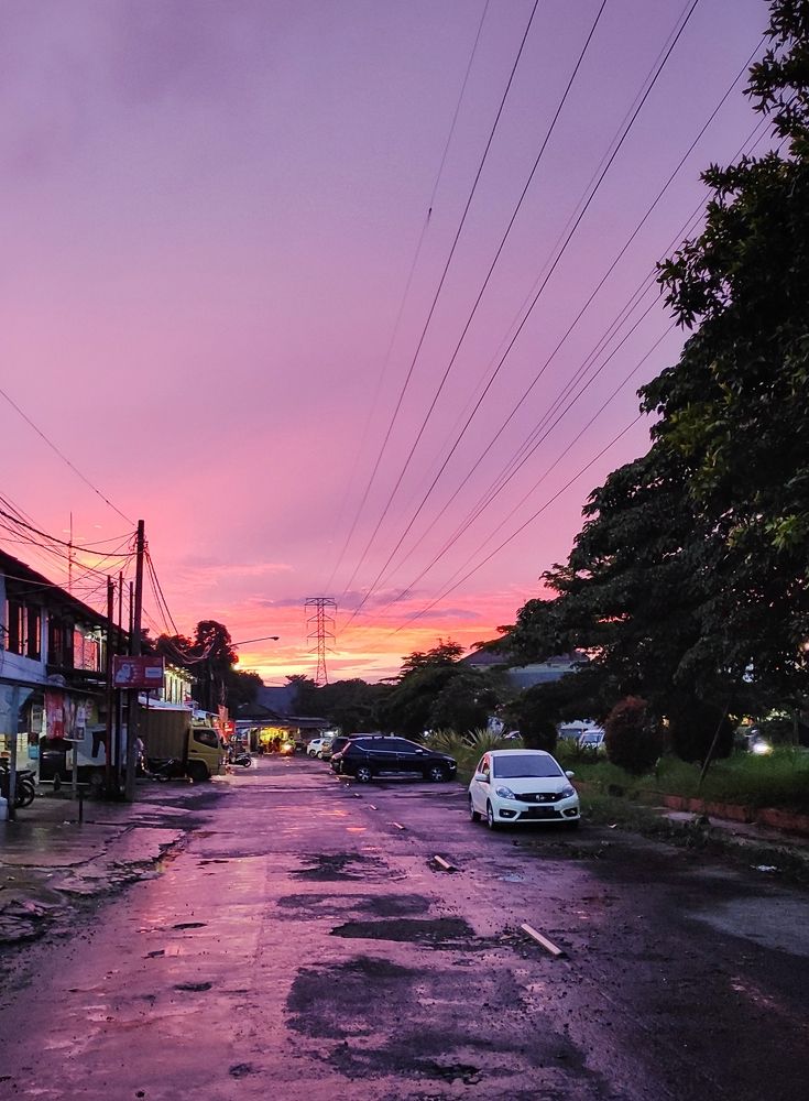 Photograph by  Oscar Simon Wiryahanjaya