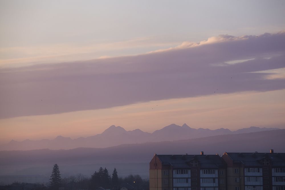 Рассвет с видом на Казбек