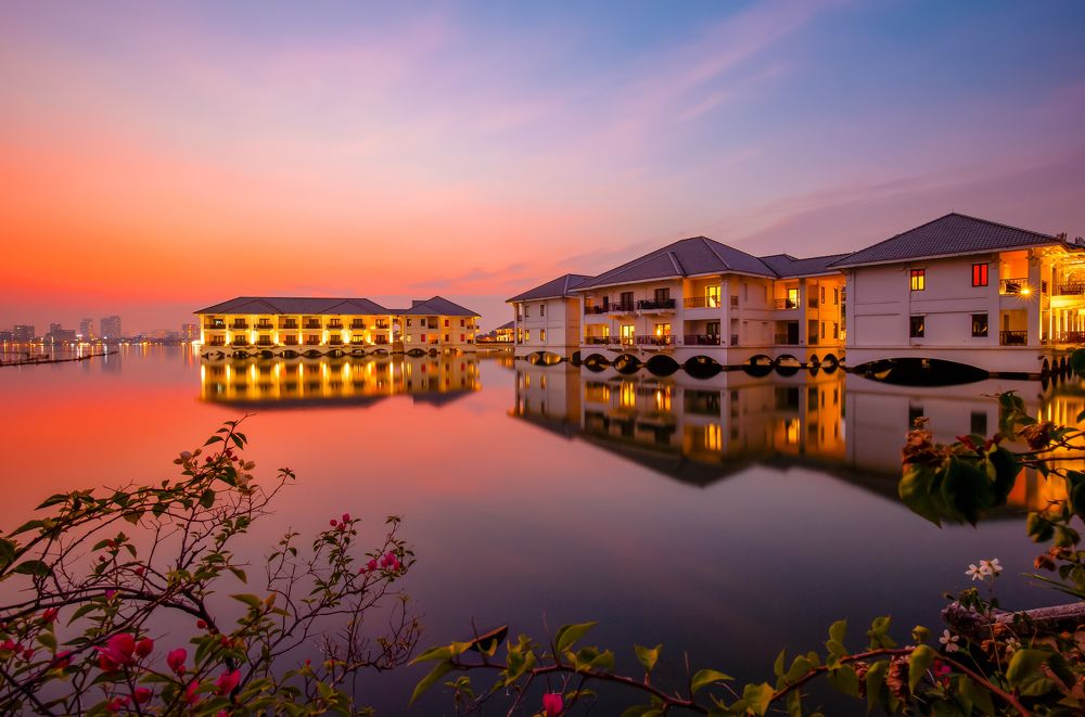 Photograph by Lien Vu