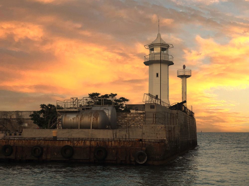 Ялтинский маяк