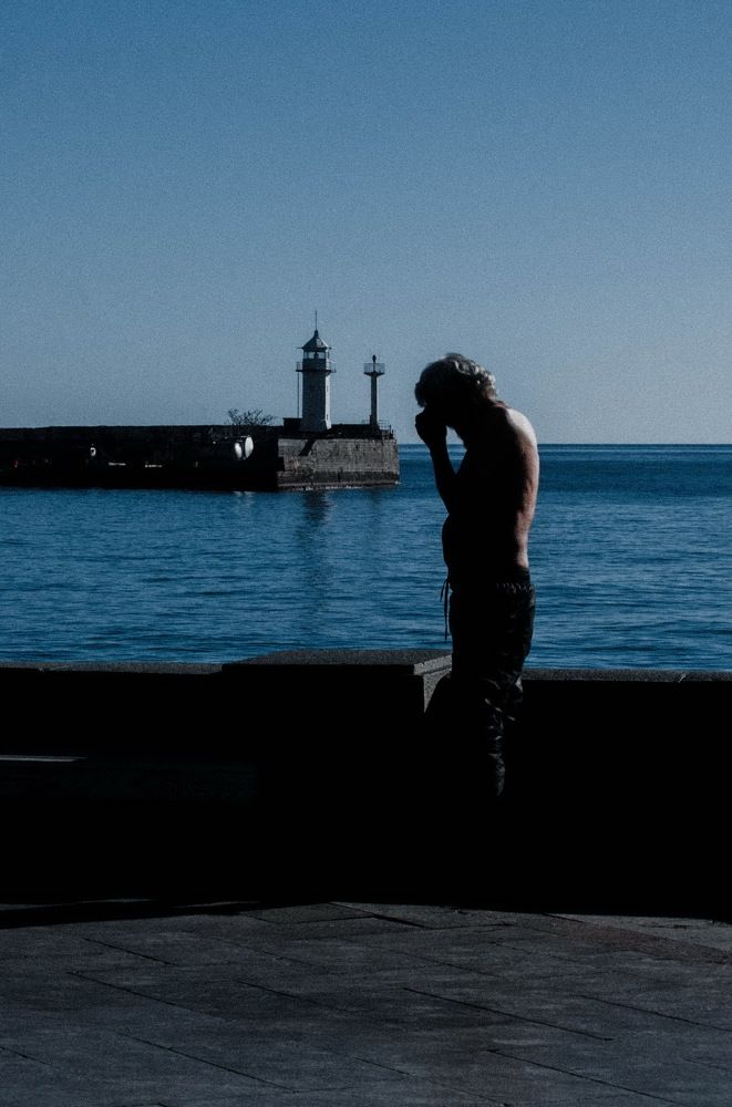 Старик и Маяк