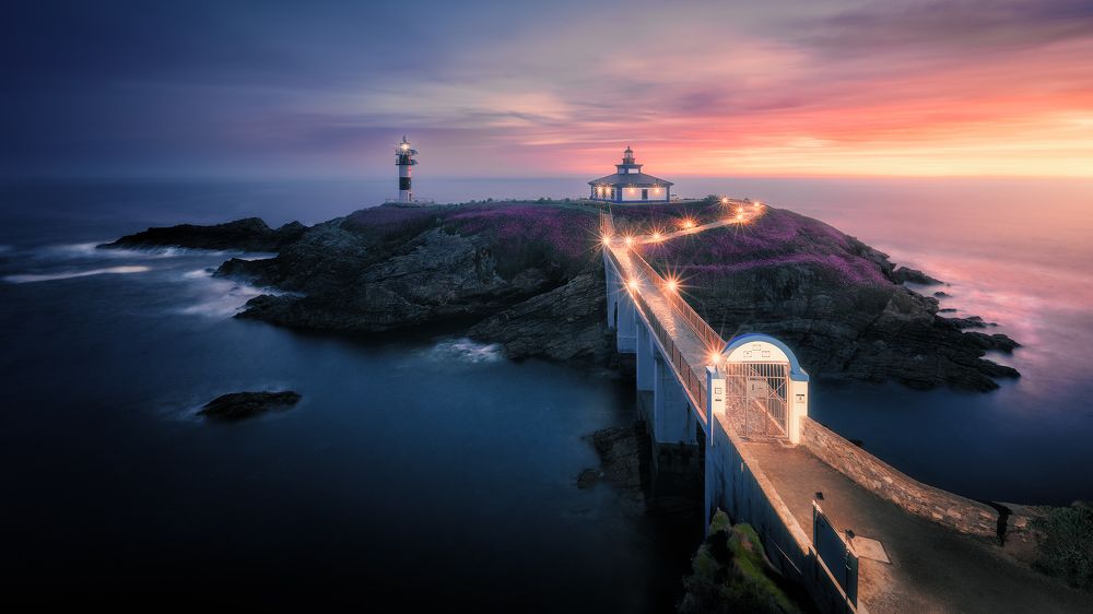 Photograph by JOSE LUIS LINDO