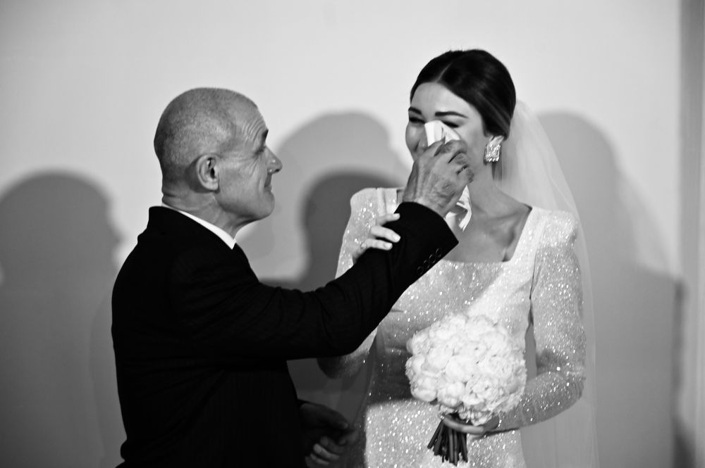 Отец и дочь.